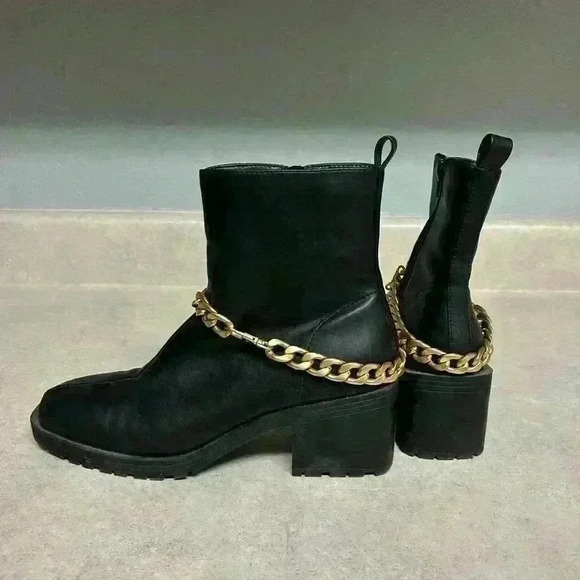 Shu Shop Chunky Black Combat Boots with gold chain‎ - Picture 3 of 4